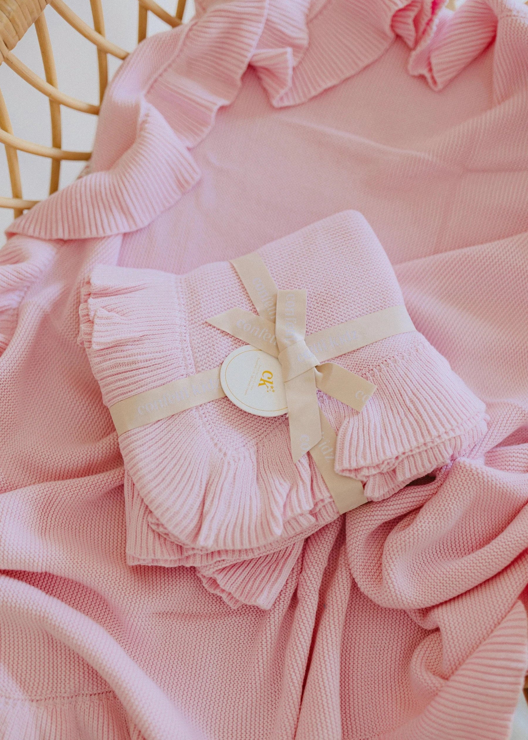Frilly Knit Blanket | Soft Pink
