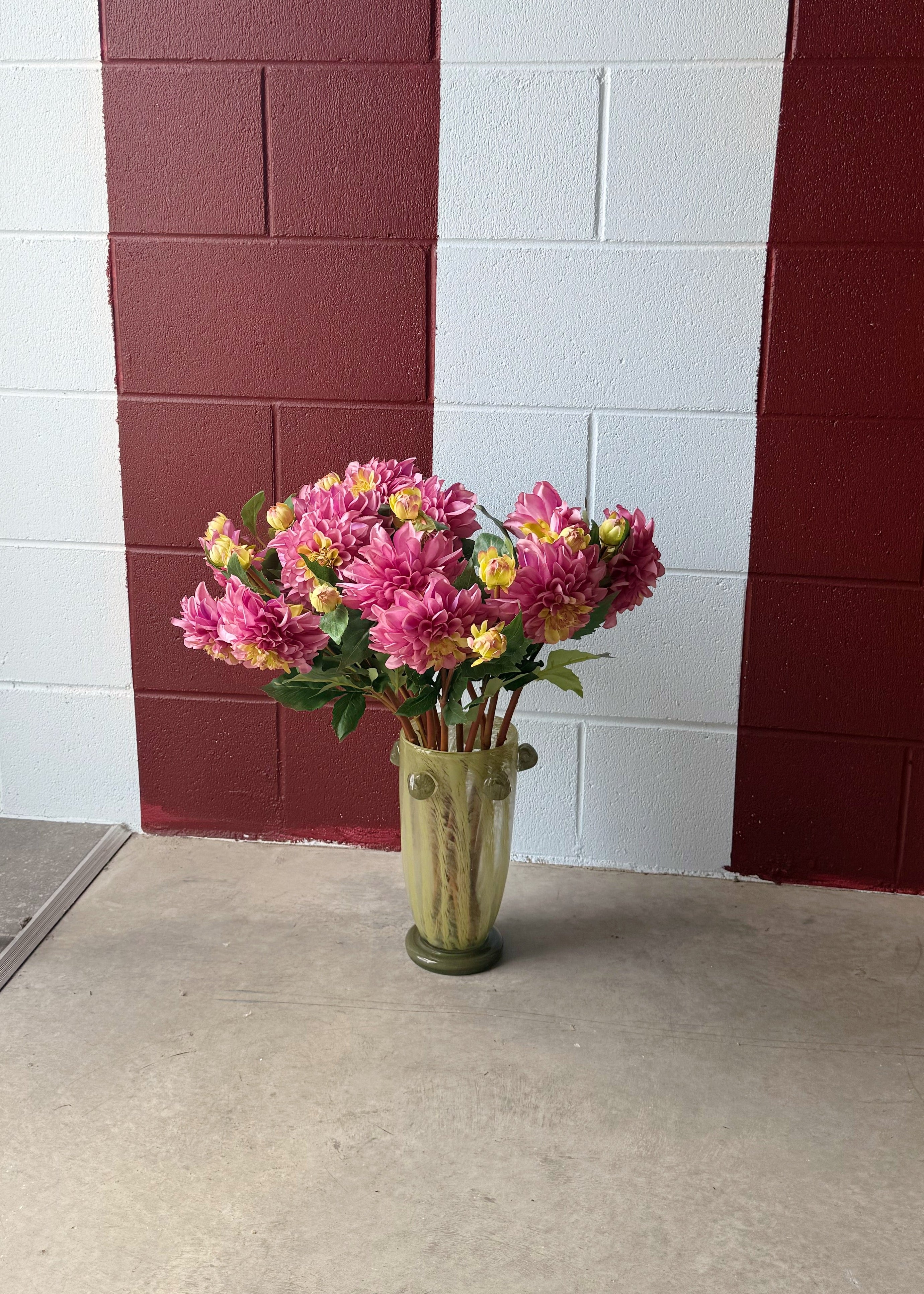 Dahlia Stem — 55cm