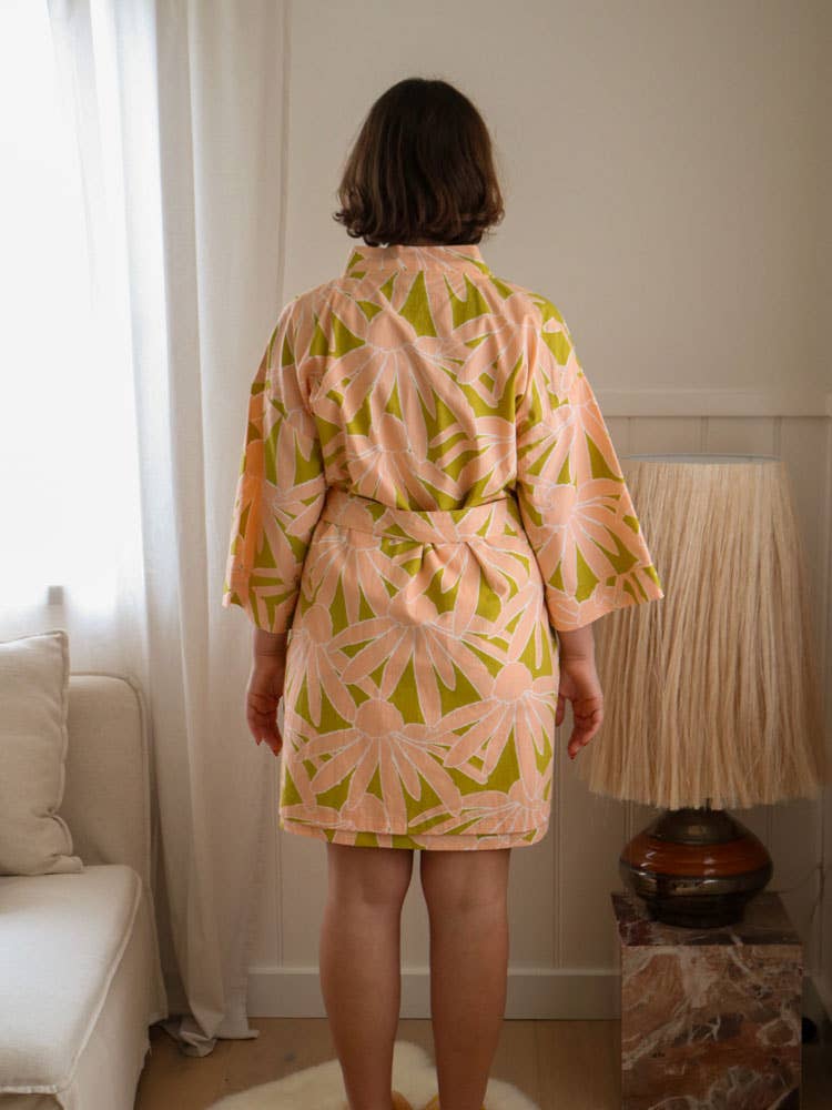 Margarita Short Robe - Peach