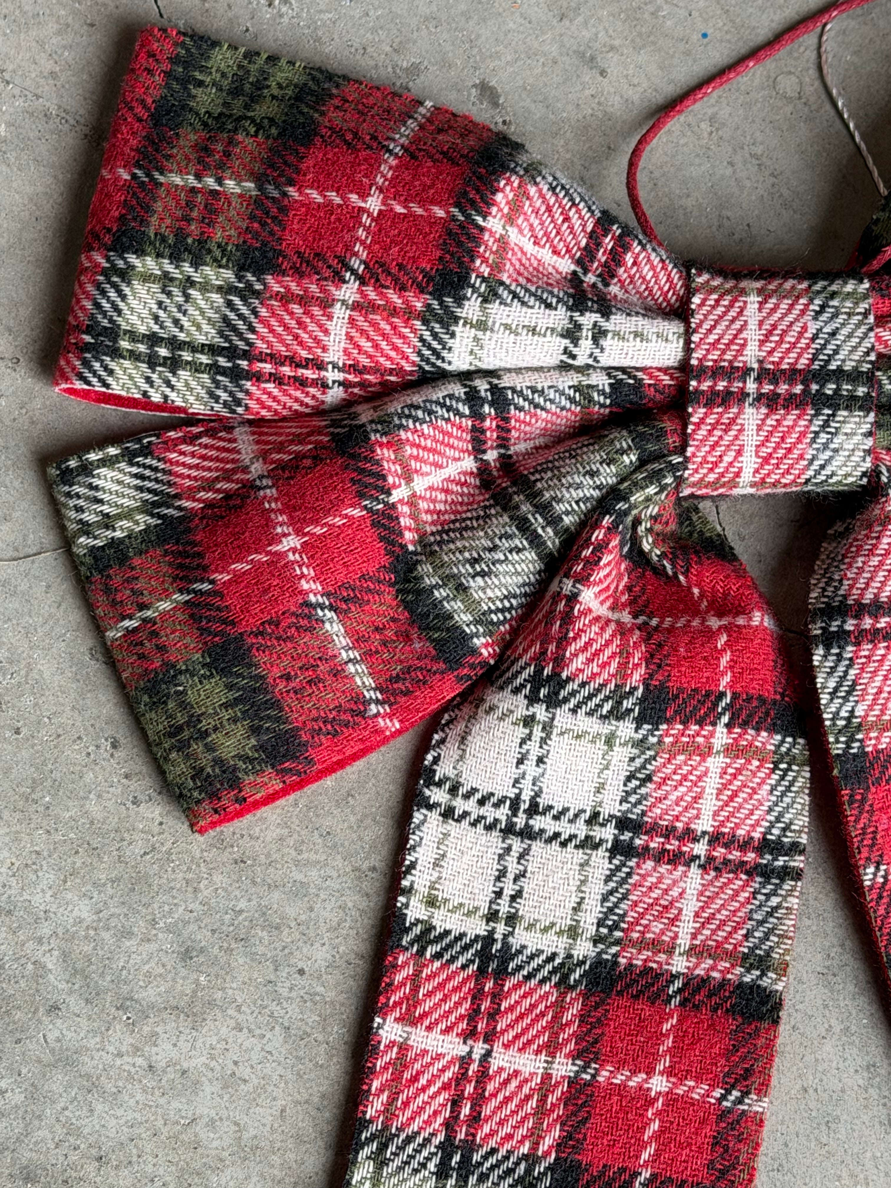 Festive Plaid Bow