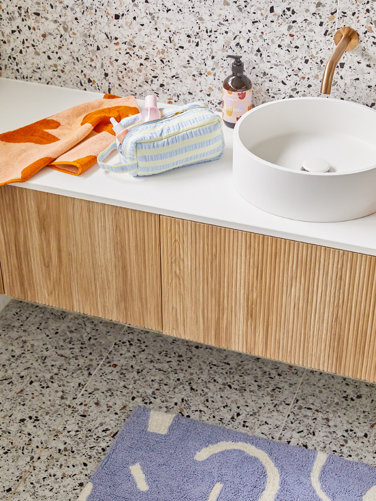 Butter Blue Seersucker — Dopp Kit